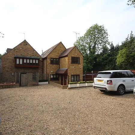 Harpenden House Apartment Room photo